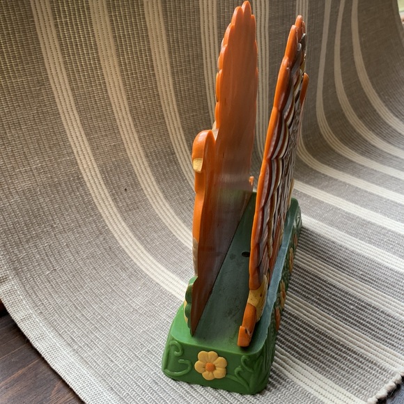 Vintage Plastic Thanksgiving Turkey Napkin Holder - Picture 4 of 16